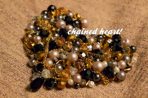 Шапки с украшениями: простые способы создания 08