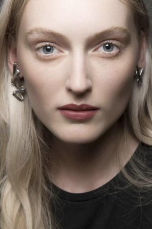 Как правильно наносить повседневный макияж. Элементарно, Ватсон: легкий макияж и его особенности