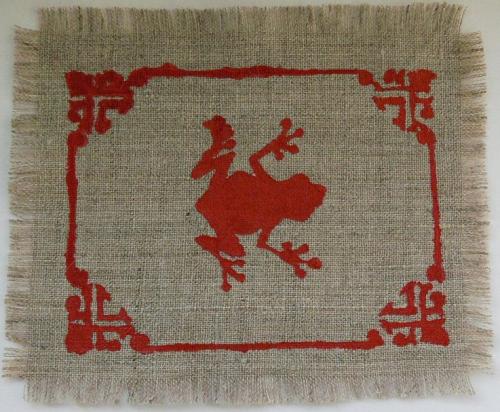 Как сделать шапку из ткани с помощью нанесения рисунка. Как нанести рисунок на ткань с помощью трафарета?