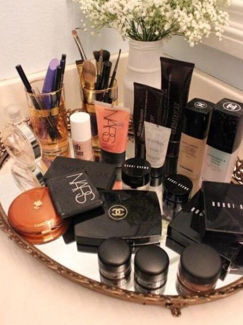 18 идей хранения косметики от тех. 15 блестящих идей, как организовать хранение косметики дома