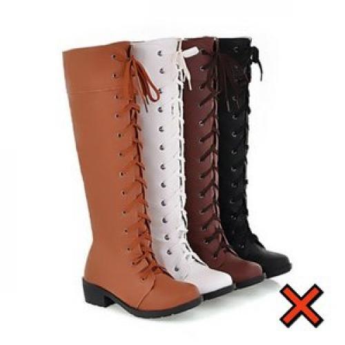 С чем носить ботинки на каблуке со шнуровкой. Какие ботинки со шнурками считаются модными?