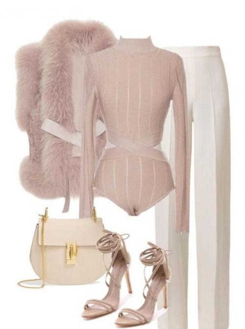 С чем носить пудровую куртку. Нежный и безмятежный пудровый total look