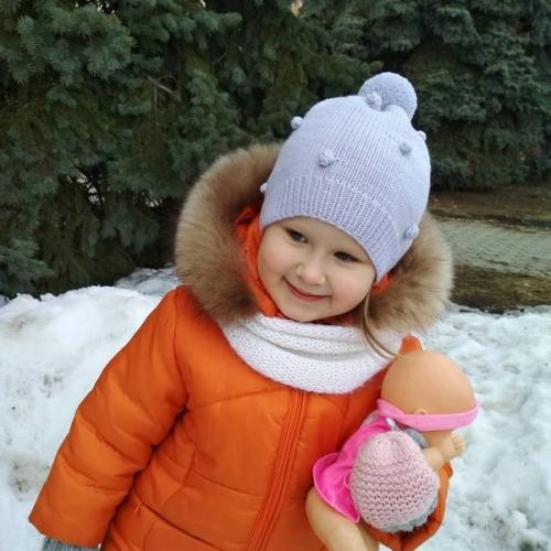 Вязание украшений спицами на шапки: мастер-класс для начинающих 04 Вязание украшений спицами на шапки: мастер-класс для начинающих 04