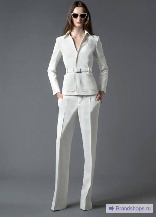 Сочетание обуви с брюками для женщин. Куда  и когда можно надеть прямые брюки