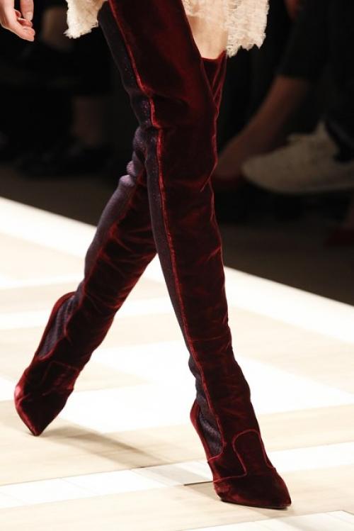 Замшевые сапоги короткие. Лучшие модели и цвета