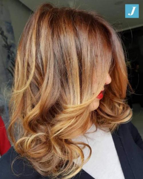 Можно ли делать челку шторку для любого типа волос. 20 модных стрижек с длинной челкой-шторкой для любого типа волос