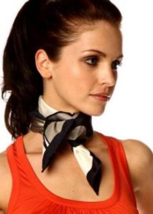 Как красиво завязать квадратный платок на шее. Как завязать платок на шее разными способами ?