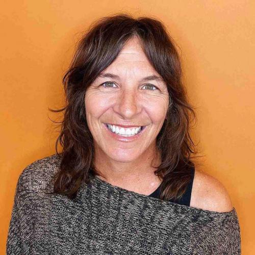 Как понять, идёт ли тебе чёлка-шторка: советы и рекомендации 17