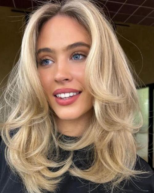 Какие женские стрижки на средние волосы будут самыми популярными в 2025 году. Модные женские стрижки 2025 года на средние волосы