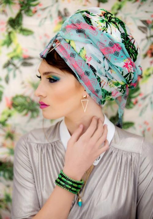 Какие основные узлы и складки используются при завязывании платка на голову. Как завязать платок на голове красиво, способы для любого сезона