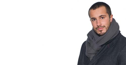 Шарф с пальто мужчины. Как завязать шарф под мужское пальто правильно и красиво?