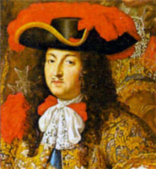 Как завязать маленький платок на шее под рубашку. Как красиво завязать платок на шее