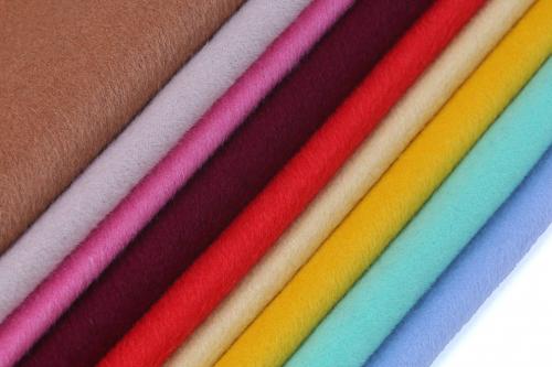 Из какого материала лучше выбирать шарф для летнего наряда. Из какого материала лучше покупать шарф