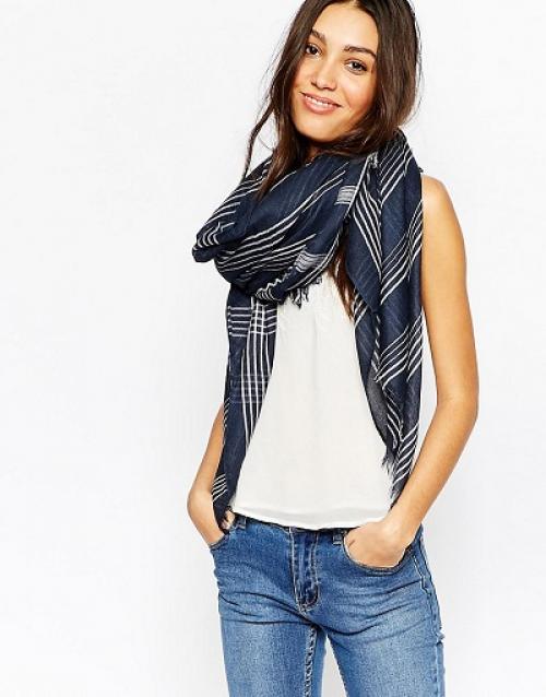 Как завязать шарф или палантин: 5 креативных вариантов для мужчин и женщин 05