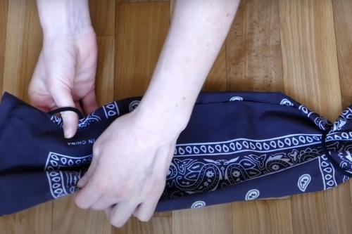 Как завязать шарф, как балаклаву. Маски-банданы своими руками, чтобы быть защищенной и при полном параде