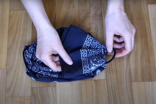 Как завязать шарф, как балаклаву. Маски-банданы своими руками, чтобы быть защищенной и при полном параде