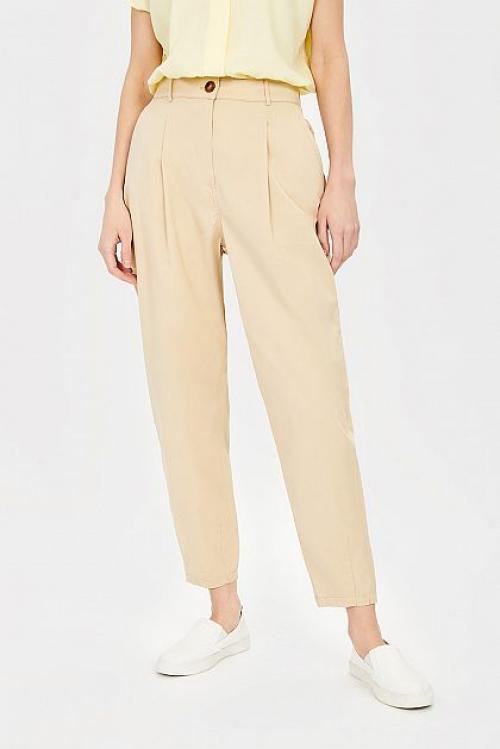 С чем носить коричневые кожаные брюки. Какой наряд подобрать под коричневые брючки 08