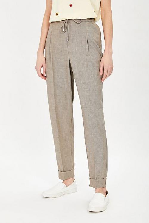 С чем носить коричневые кожаные брюки. Какой наряд подобрать под коричневые брючки 03