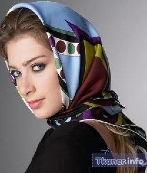 Как завязать палантин на шее и голове. Как носить палантин на голове с курткой 10