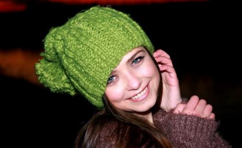 Шапки для женщин с квадратным лицом. Шапки для квадратного лица