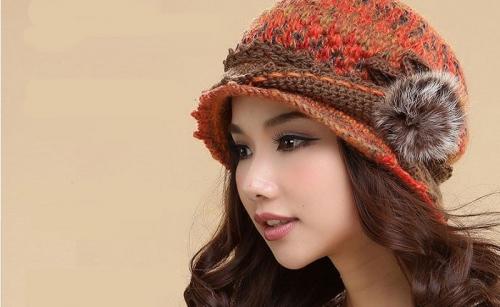 Шапки для женщин с квадратным лицом. Шапки для квадратного лица