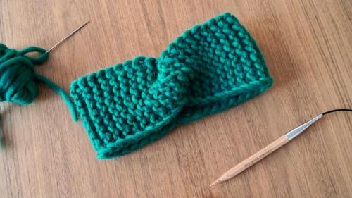 Мода и практичность: 7 вариантов завязывания платка 14