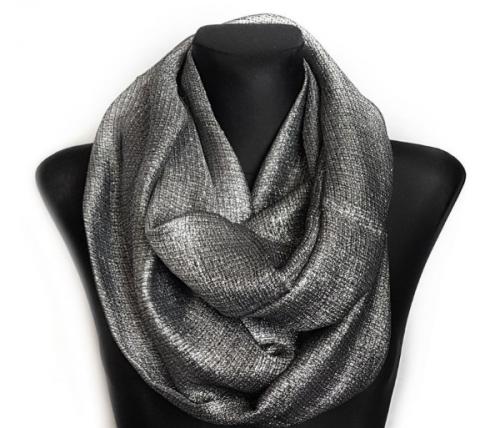 Как выбрать шарф, который подойдет для завязывания на голову осенью. Как выбрать шарф для повязки на голову