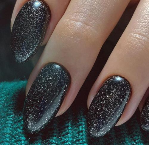 Почему не держится гель-лак с укреплением. Почему гель-лак не держится на ногтях?