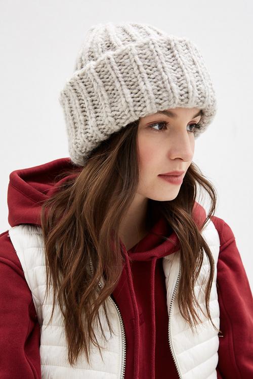 Шапки для овального лица. Сколько должно быть шапок? 06