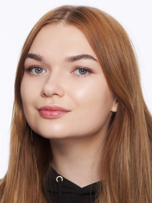 Как сделать макияж для круглого лица, чтобы визуально сделать его уже. Макияж для круглого лица: главные особенности