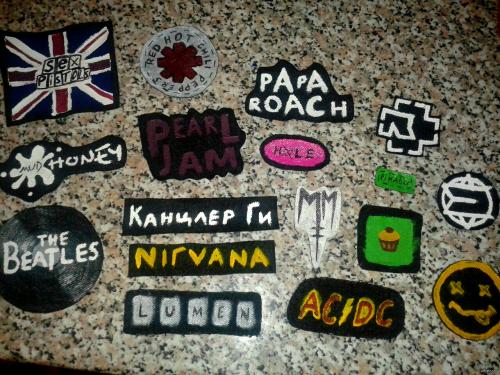 Варианты декорирования сумок своими руками. Идеи для аппликаций сумок своими руками 17 Варианты декорирования сумок своими руками. Идеи для аппликаций сумок своими руками 17