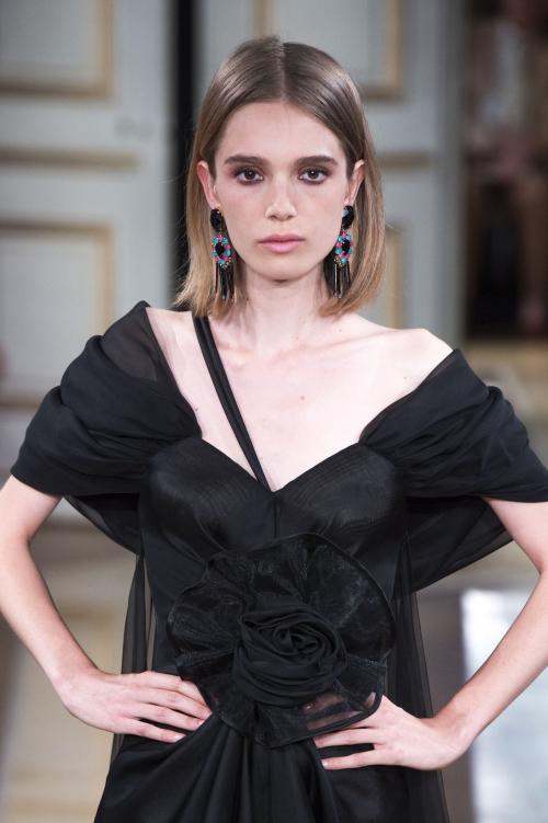 Темно-русый цвет волос кому идет. Русые волосы: оттенки и кому пойдут