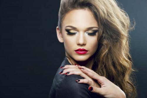 Темно-русые волосы у женщин. Темно-русый: повезло ли или нет