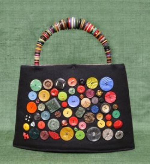 Как украсить сумку. Добавляем цвета