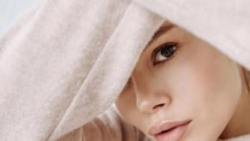 Какой уход за волосами и кожей поможет сохранить ухоженный внешний вид. Модные и классные: какие процедуры для волос стоит попробовать