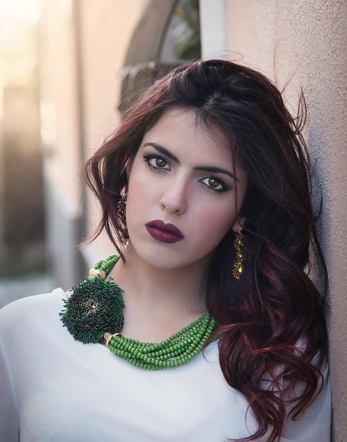 Какие украшения или аксессуары могут подчеркнуть индивидуальность и придать ухоженный вид. Как при помощи бижутерии выразить свою индивидуальность