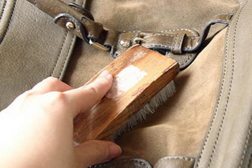 Декор старой кожаной сумки. Аппликация 20