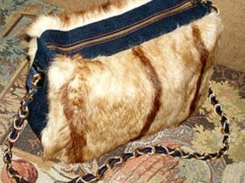 Декор старой кожаной сумки. Аппликация 11