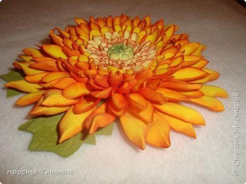 Цветы из кожи на сумку. 