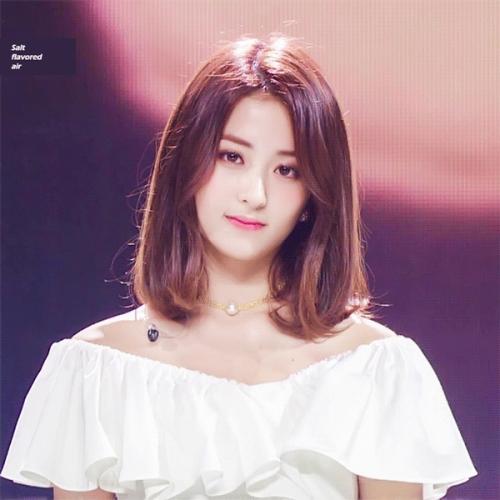 280124: Хо юнджин действительно преуспела в смене своего имиджа. 01