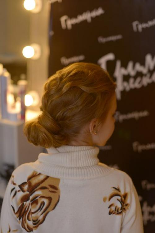 Дорогие девушки!  Для совместной аренды кабинета ищу мастера бьюти индустрии (желательно ногтевого сервиса! 08