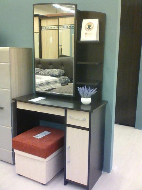 Туалетный столик - любимец женщин. 04 Туалетный столик - любимец женщин. 04