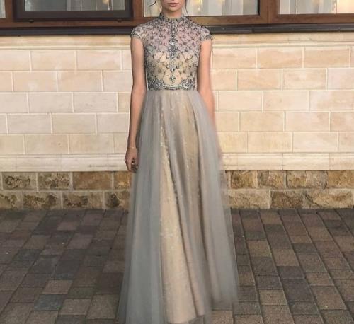 Добрый день, нужен стилист ( макияж и прическа) на 17 февраля на условиях ТФП. 01