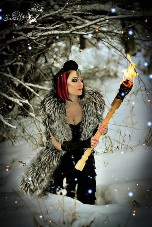 Девочки, макияж 800 руб. запись по тел. 89088068770. 01