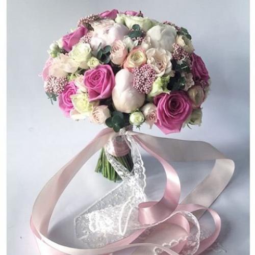 Свадебный букет. С древнейших времен цветы неотъемлемым атрибутом на каждой свадьбе являются. 05 Свадебный букет. С древнейших времен цветы неотъемлемым атрибутом на каждой свадьбе являются. 05