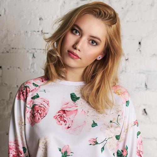 Резюме?   Москва.  Визажист. 08