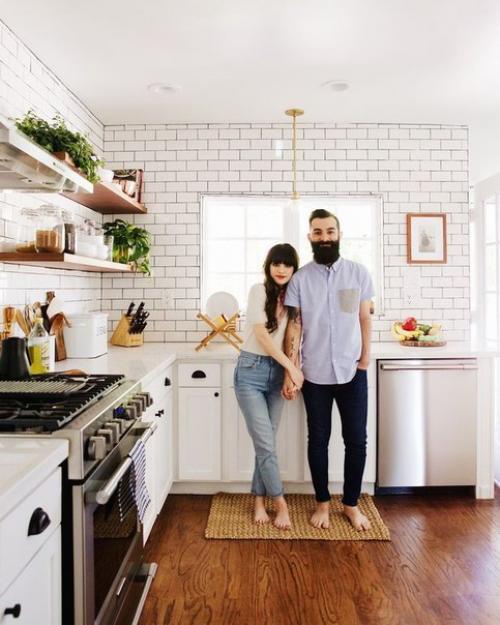 Всем привет?  Мы хотим повторить съёмку. 02