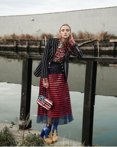 Sheer And Solid Fabrics: Хизер Маркс в фотосессии Кевина синклера для How to Spend It Magazine January 2016. 04