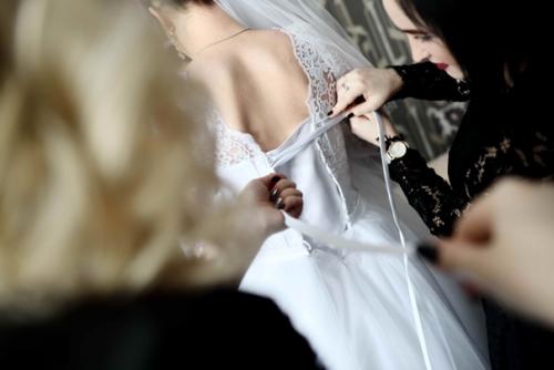 Самое хлопотное утро - это утро перед свадьбой. 01