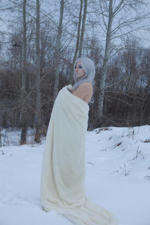 Девочки, макияж 800 руб. запись по тел. 89088068770. 07